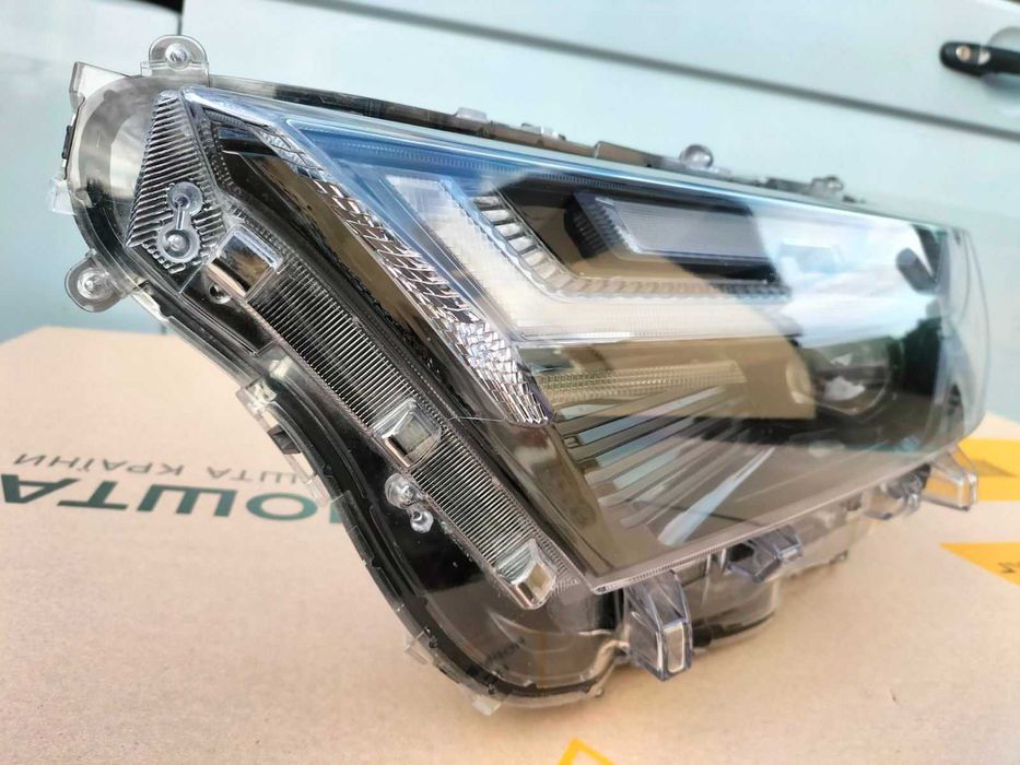 фара Toyota RAV4 USA 811500R360 8115042D90 2022 2023 2024 full led США