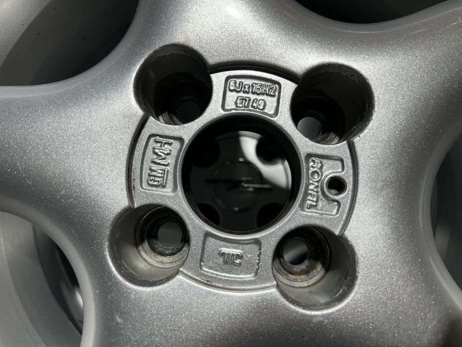 Felgi 15 4x100 Opel Tigra Vectra B 6J Et49