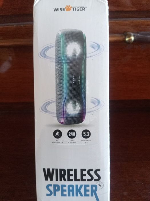 WiseTiger F10C Blue.