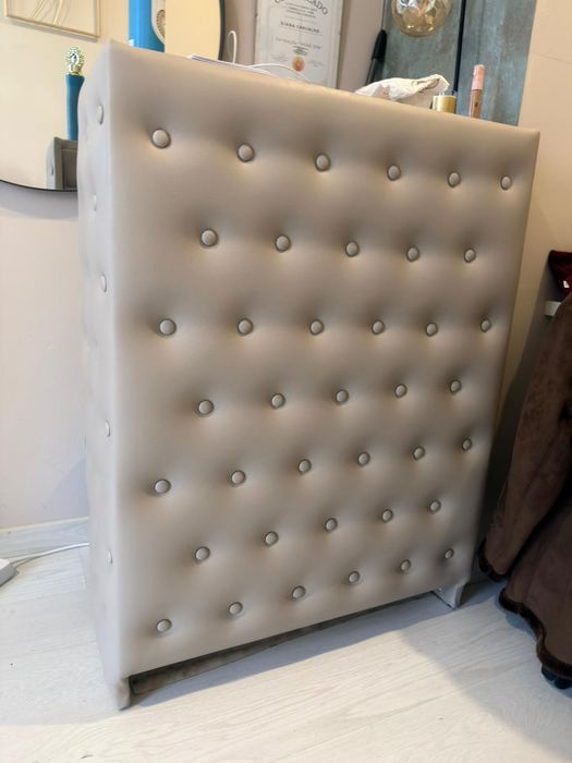 Balcão loja capitoné