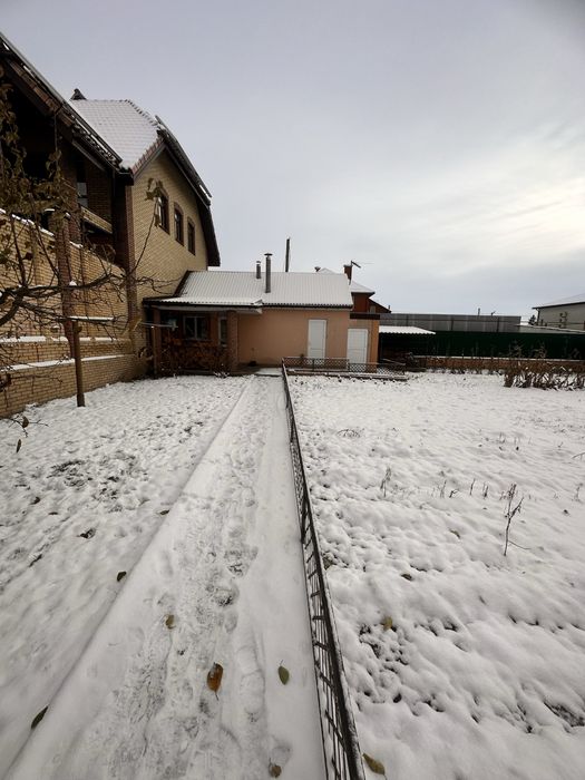 Продам будинок р-н ветлікарні Борисполь