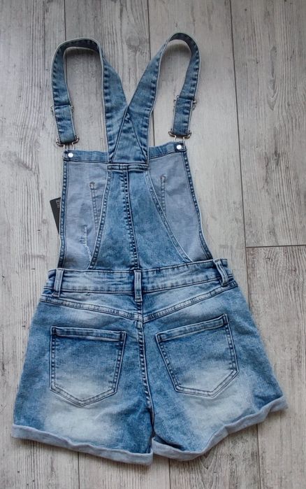 Spodenki ogrodniczki r. S Nowe