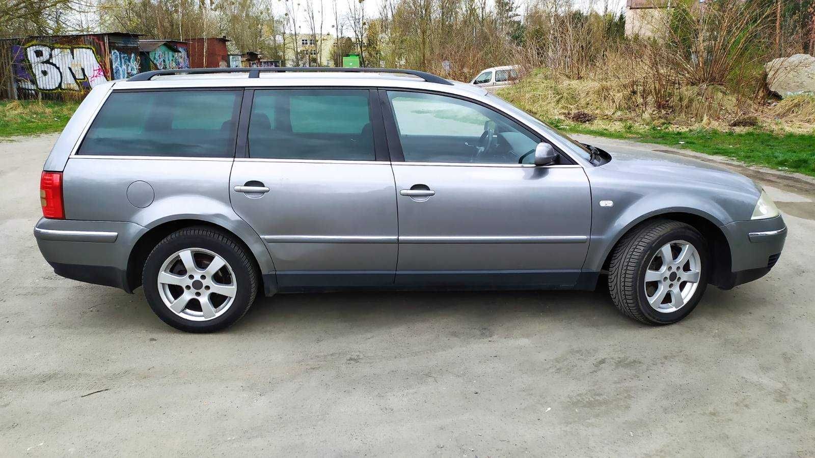 Sprzedam Voslfagen Passata B5, 2.5 TDI, 180 KM, 2003 rok