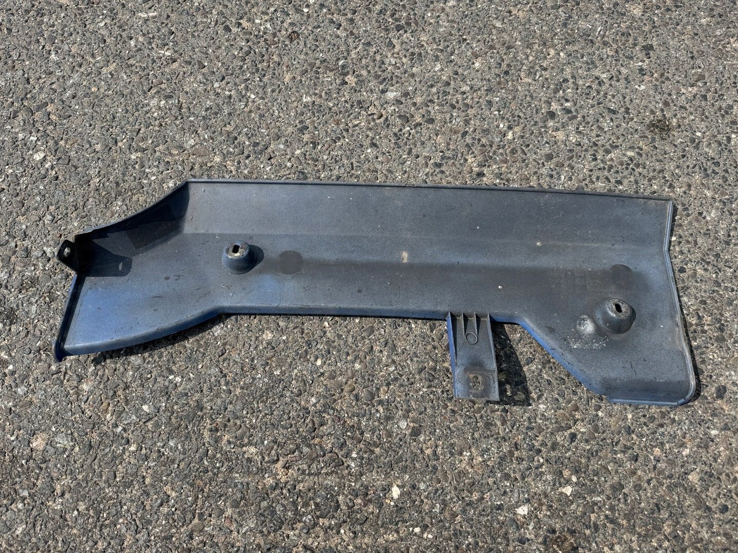 OSŁONA OBUDOWA ZDERZAKA NAROŻNIKA LEWA MERCEDES ACTROS MP 4 A9608859074