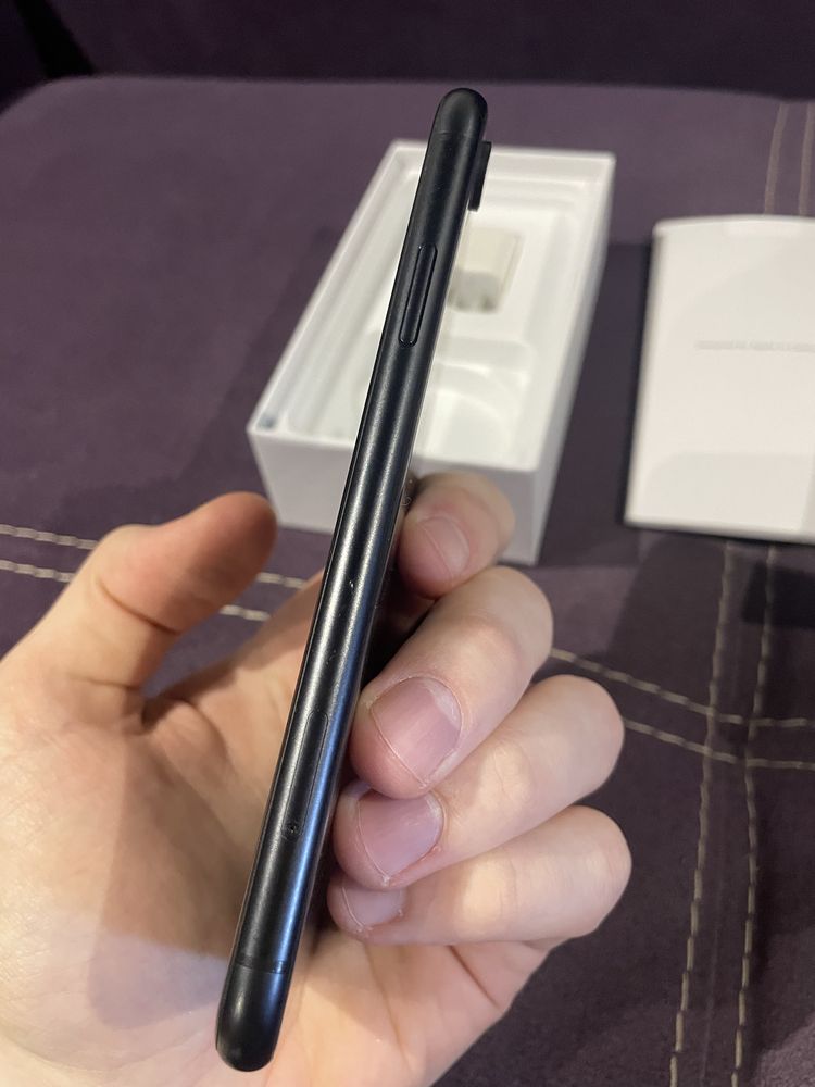 Iphone XR 128 black