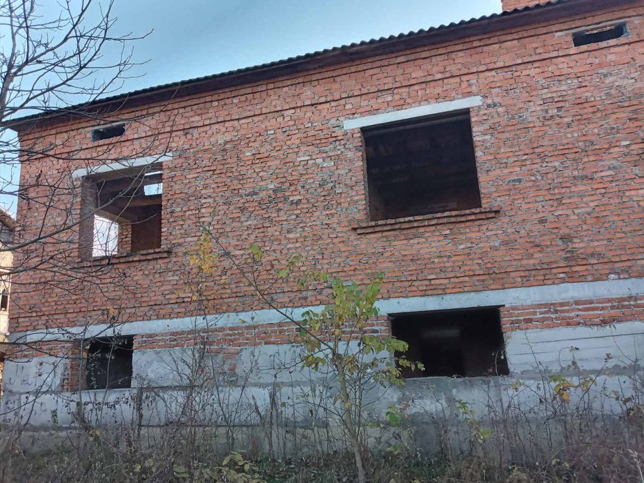 Продам новозбудований будинок