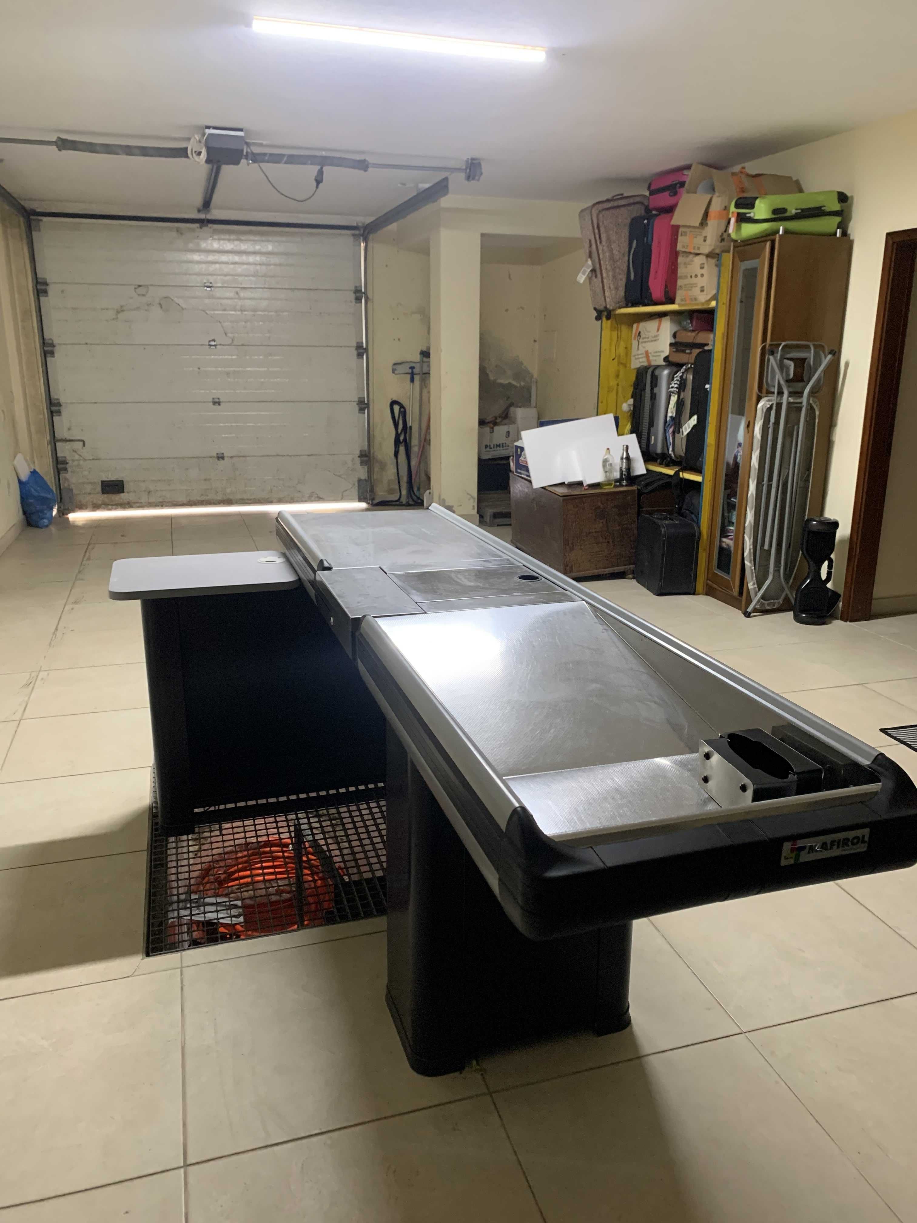 Balcão de Caixa Automático Mafirol MSPO c/Vinil de proteção