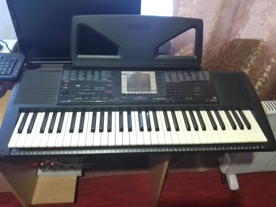 Синтезатор YAMAHA