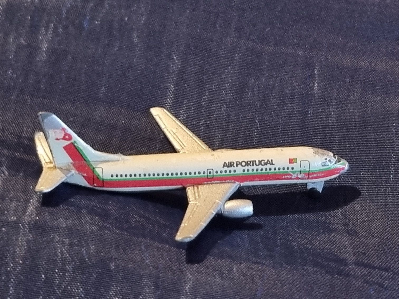 Avião Boeing 737 miniatura
