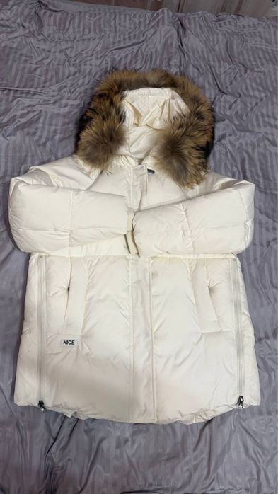 Пуховик білий, натуральне хутро