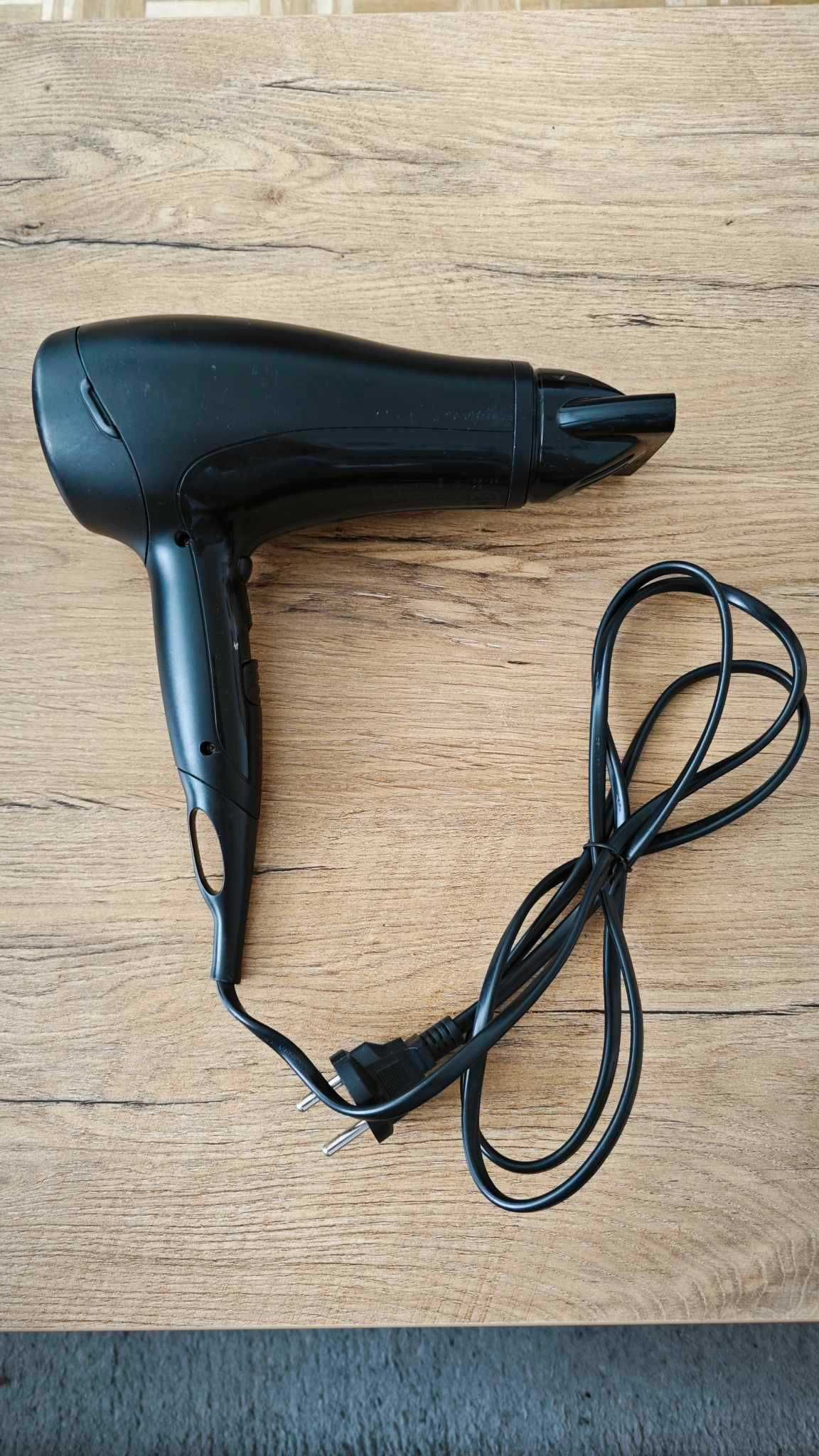 Suszarka do włosów Remington Power Dry 2000 D3010