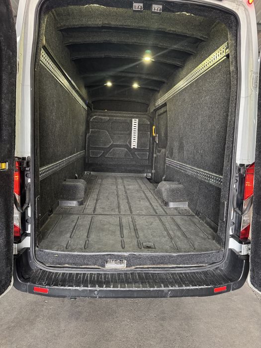 Vendo Ford Transit longa