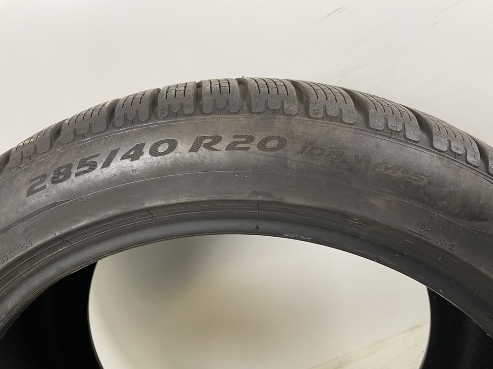 285/40R20 104W Pirelli P Zero Winter NFO