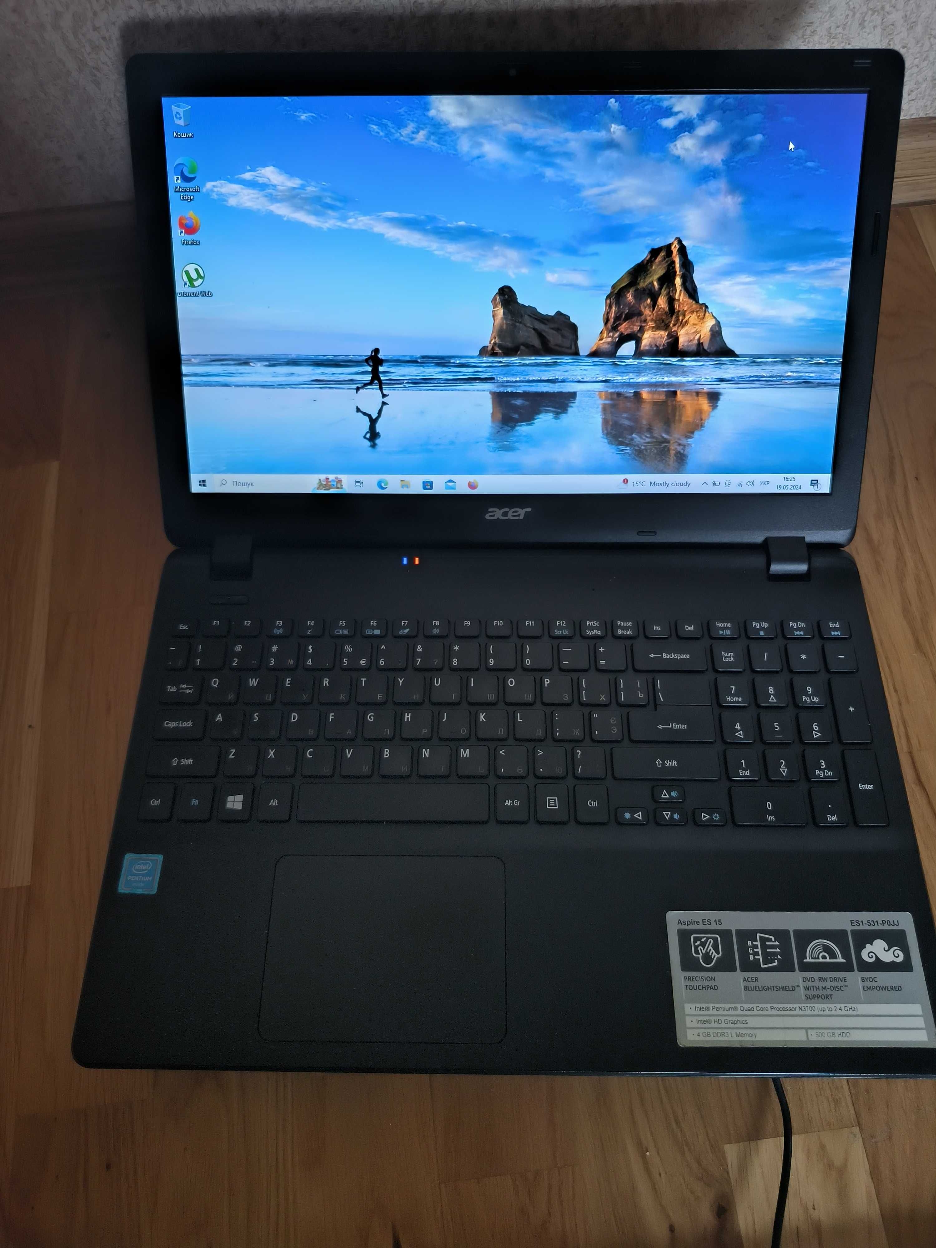 Ноутбук Acer ES 1-531 Windows 10