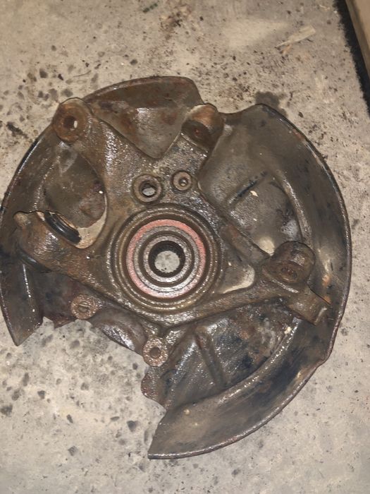 Ступиці Mercedes W-124