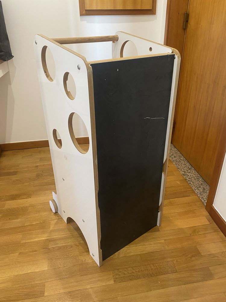 Torre de aprefizagem Leea multifunctional