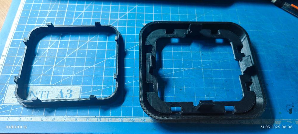 Накладка чохла ручки КПП ГАЗ 31105 на тонель салона нового зразка.