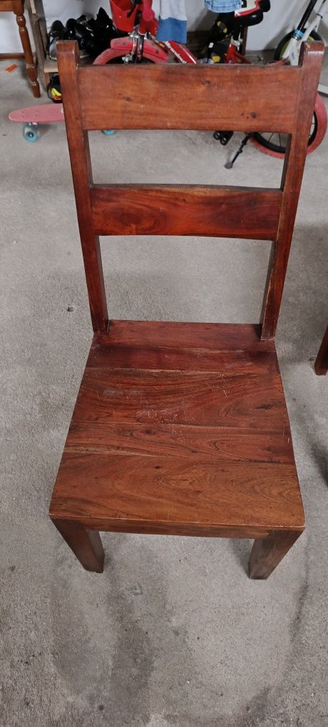 Conjunto Mesa jantar com 6 cadeiras