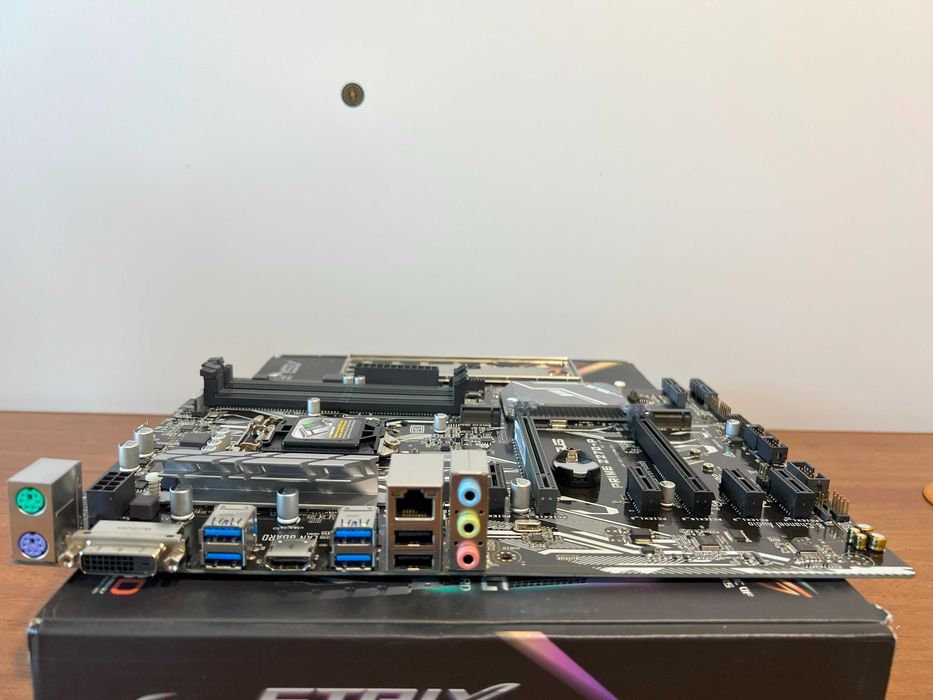 Продам Материнську плату Asus Prime Z270-P