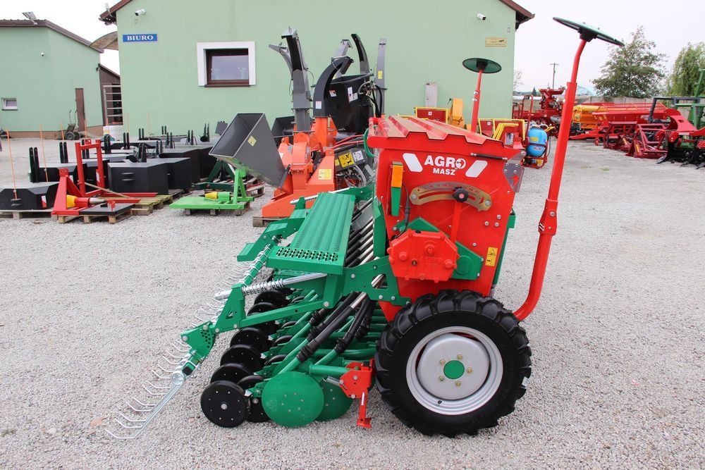 Siewnik zbożowy do zboża Agro-Masz 2,5; 2,7; 3,0 m talerzowy