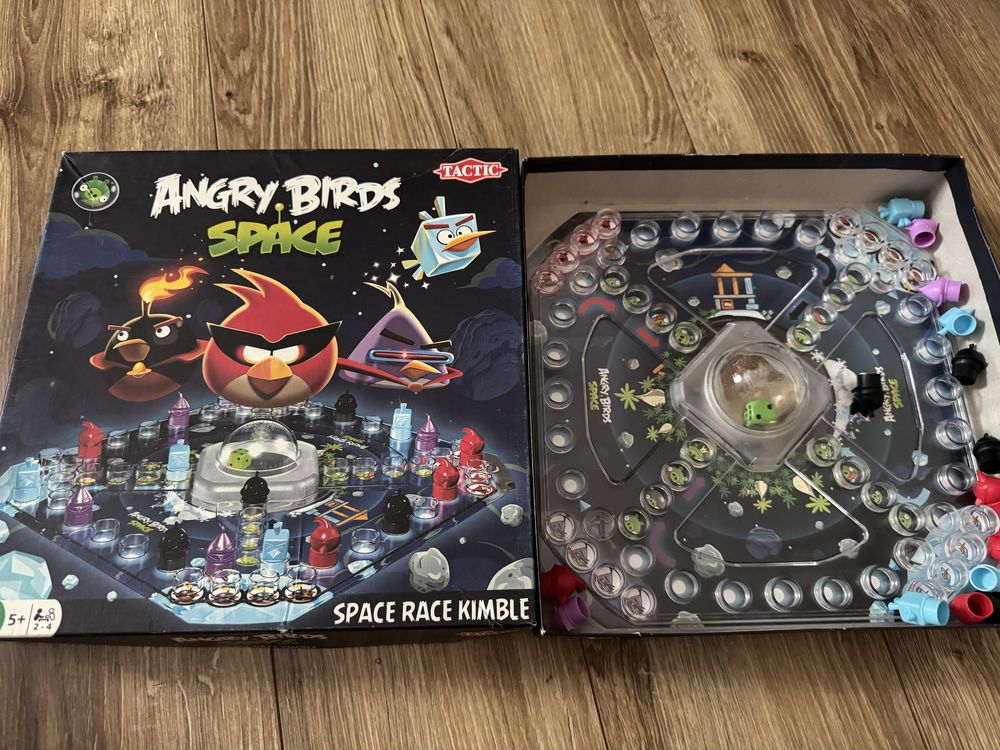 Gra planszowa "Angry Birds Space Race Kimble" firmy Tactic