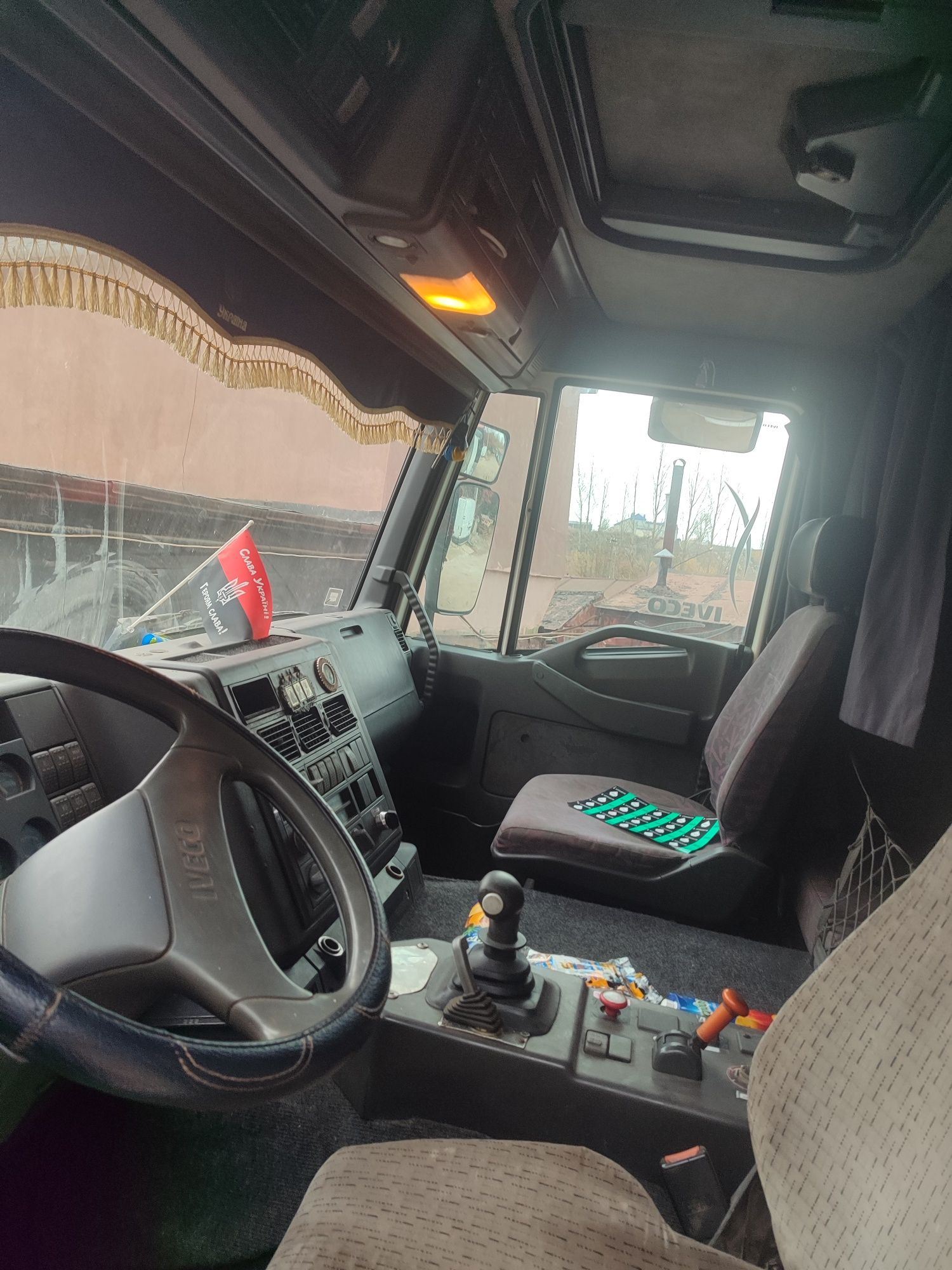 Продаю самоскид  івеко євротех Iveco EuroTech
