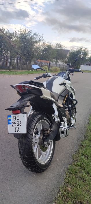 Продаю Lifan KP250