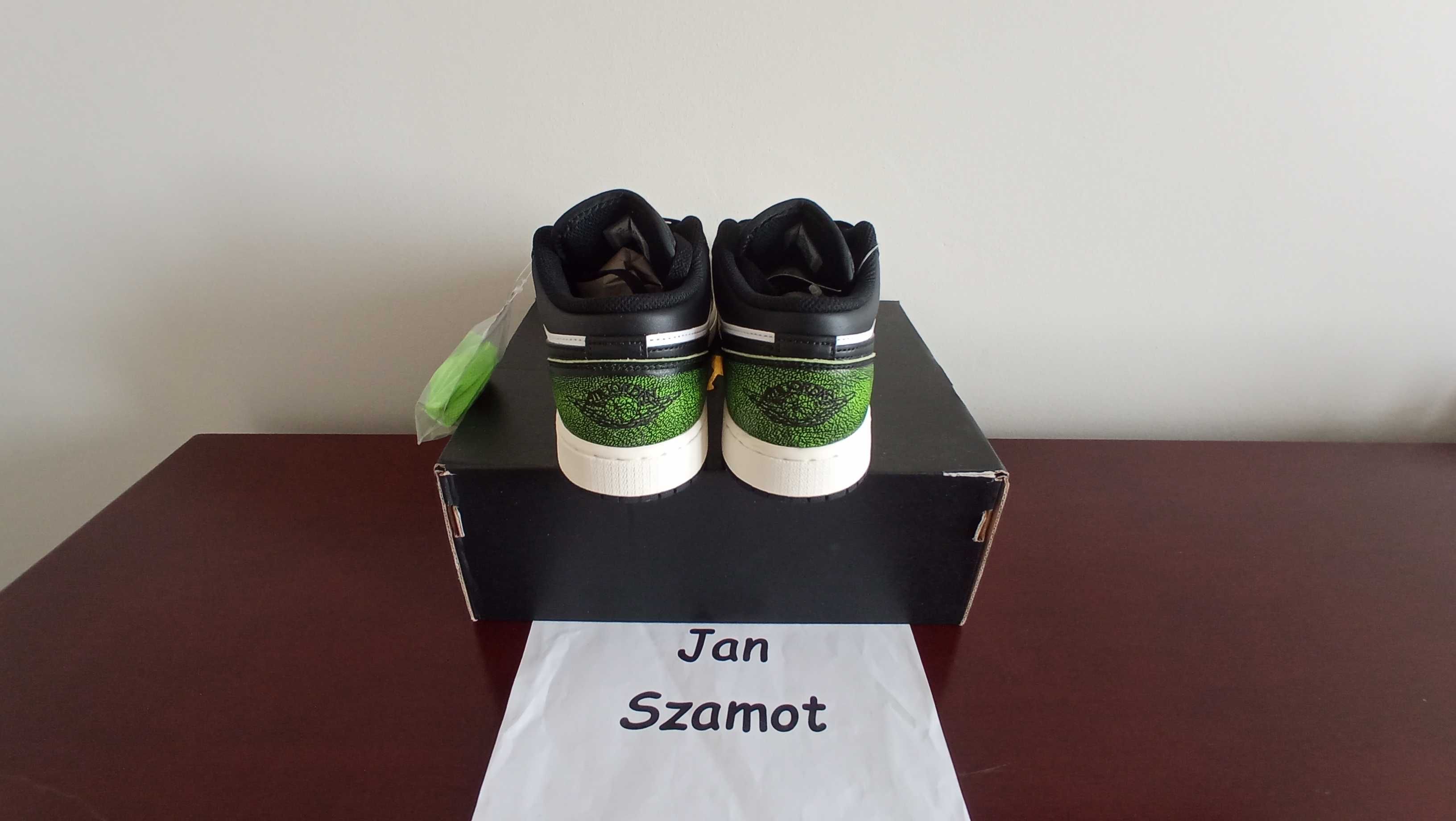 36 Buty Nike Air Jordan 1 Low Black Electric Green