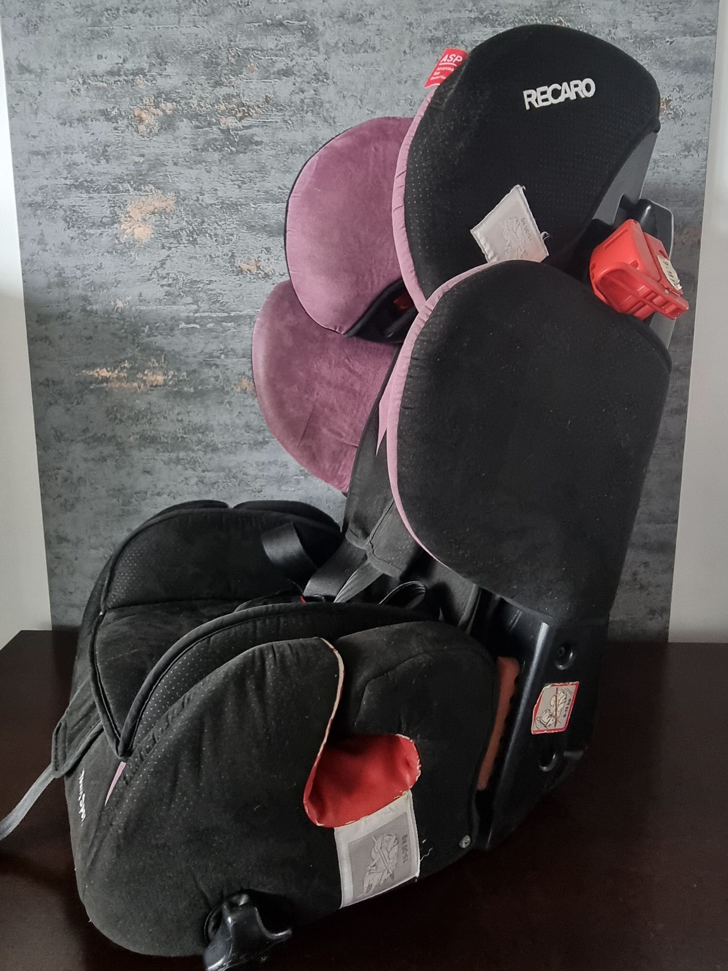 Fotelik samochodowy dla dziecka Recaro Young Sport 9-36kg pełny zestaw