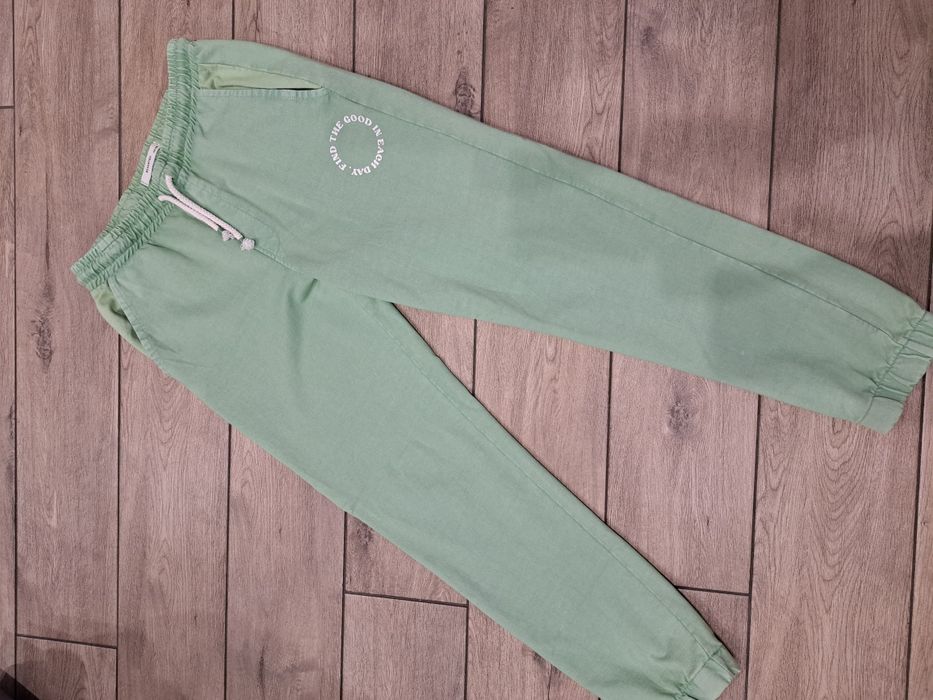 Спортивные штаны, джоггеры,р.152,Reserved