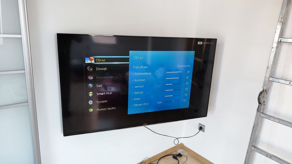 Telewizor Samsung 55 cali uszkodzony