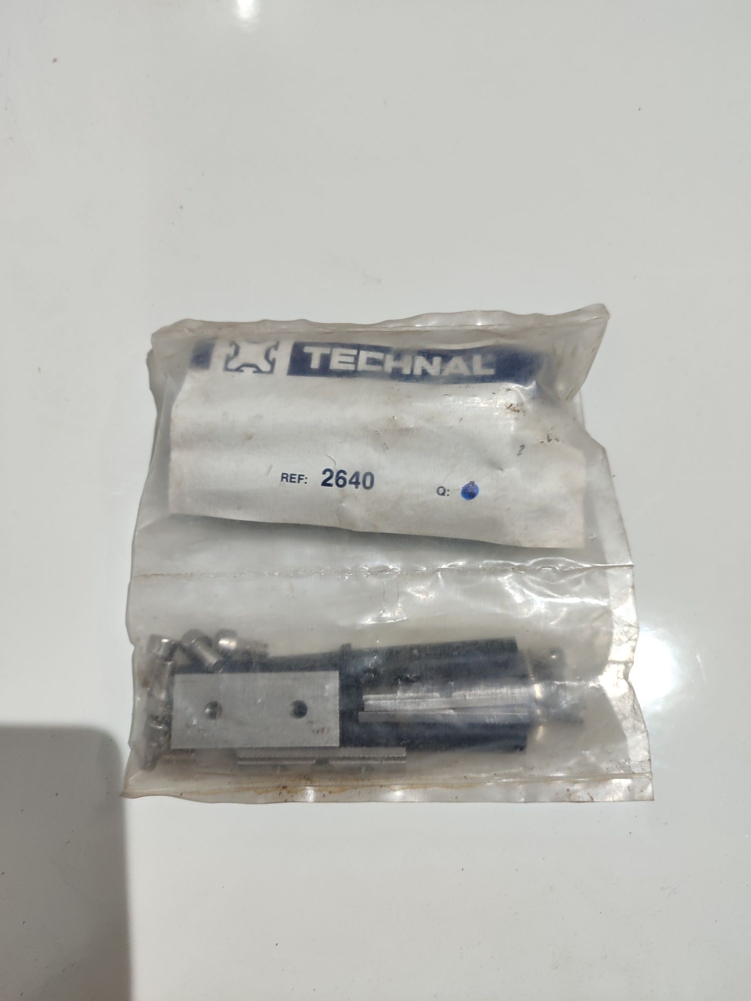 Lote Material technal vários