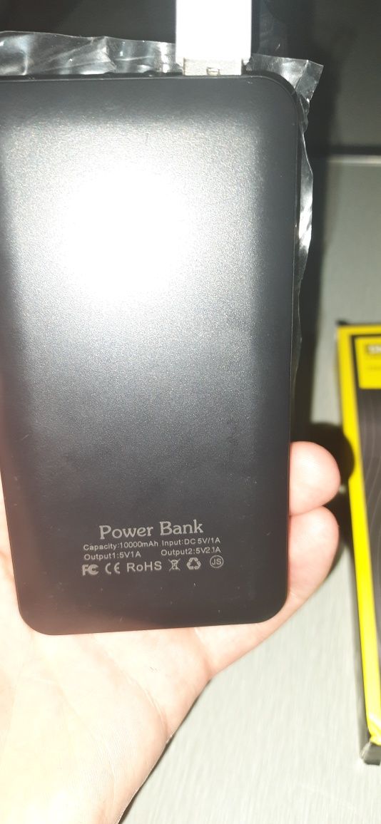 Павер банк power bank 10 тис з дисплеєм заряду