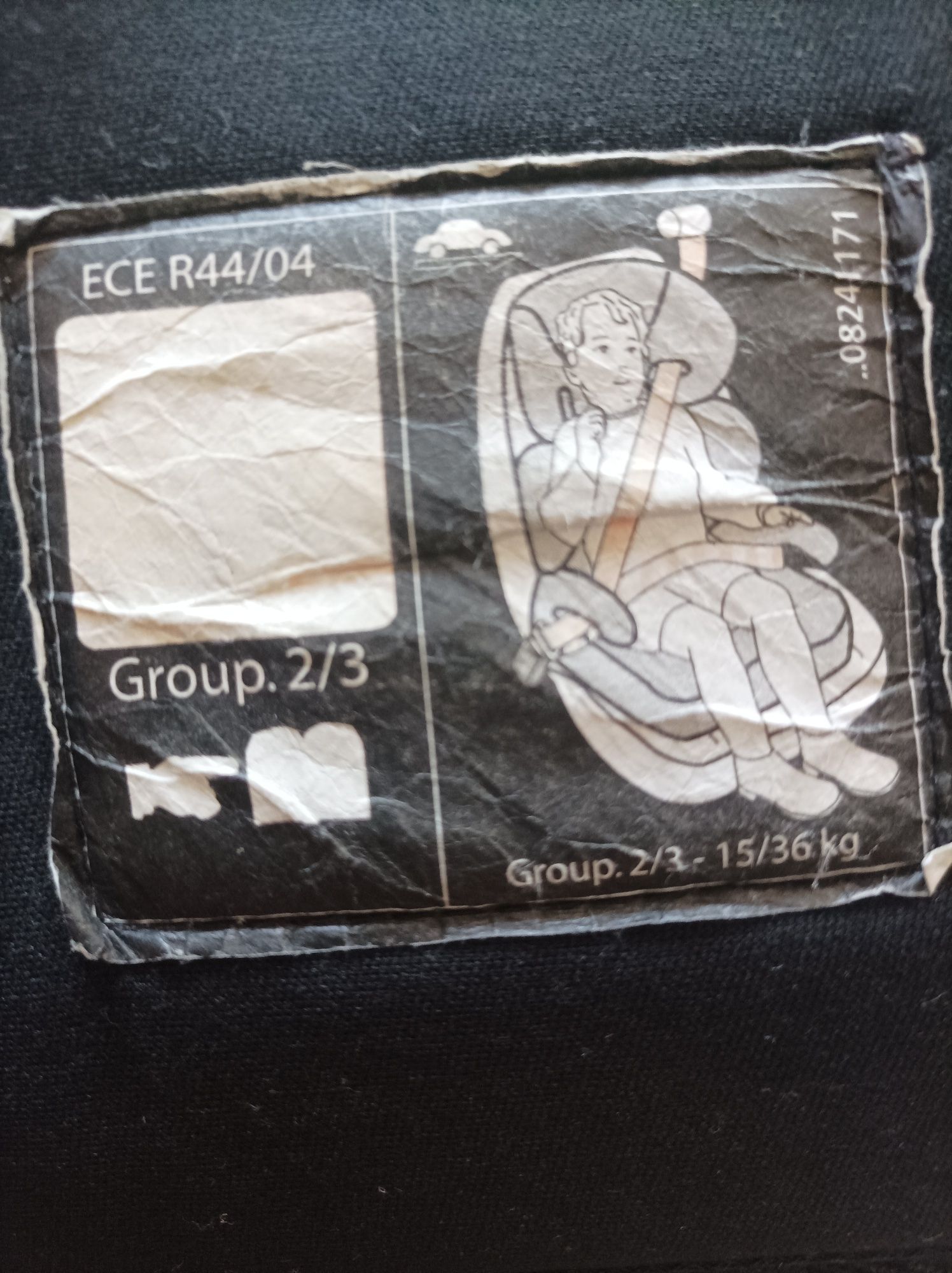 Cadeira auto de criança Grupo 2/3 - 15/36 kg em bom estado
