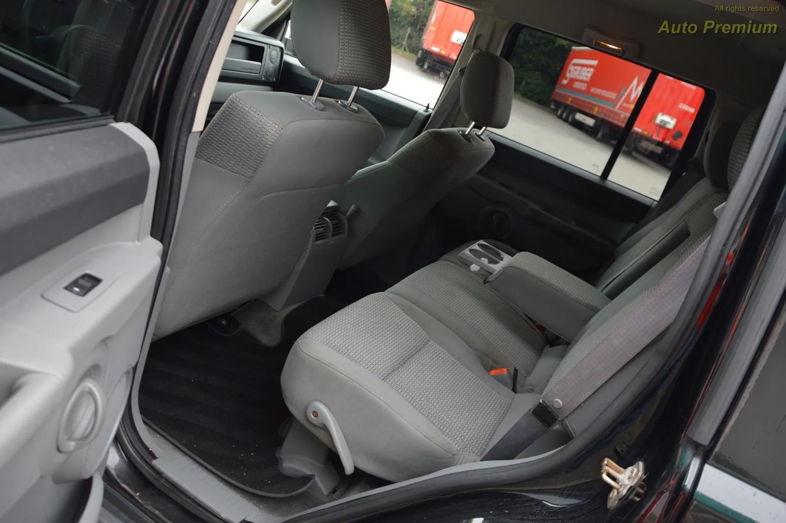 Jeep Commander GODNY EGZEMPLARZ / 7 osób / 4x4 AWD / osłony podwozia / ZAMIANA