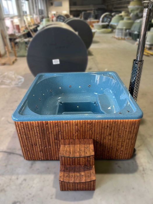 BALIA KWADRATOWA - spa bania jacuzzi rozbudowany konfigurator