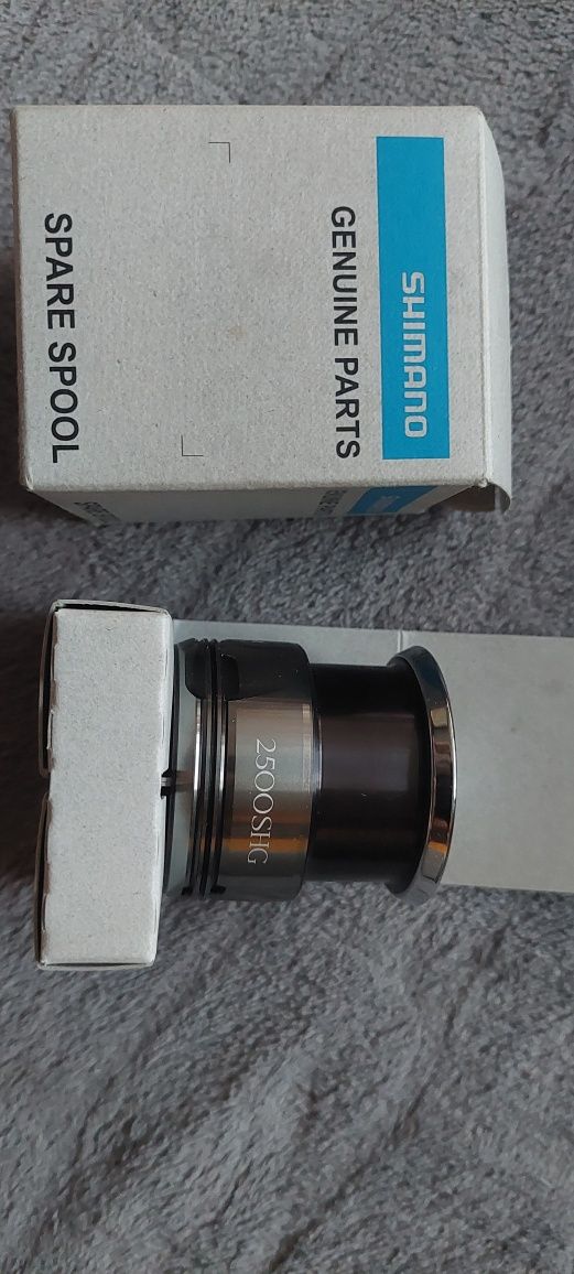 Szpula Shimano Twin Power 2500SHGFE 4000PGFE