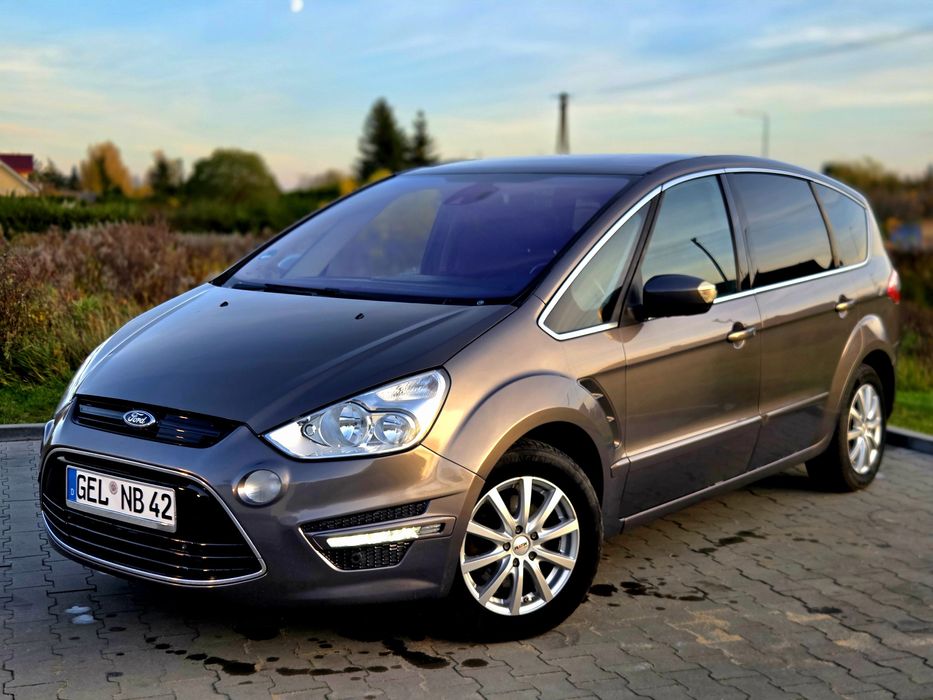Ford S-max Convers + *panorama* 7 foteli *