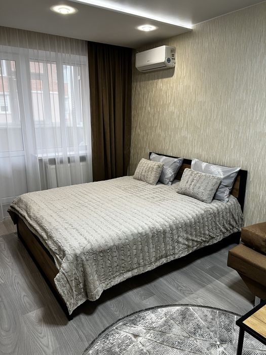 Погодинна і подобова квартира в центрі міста вул Новомістенська