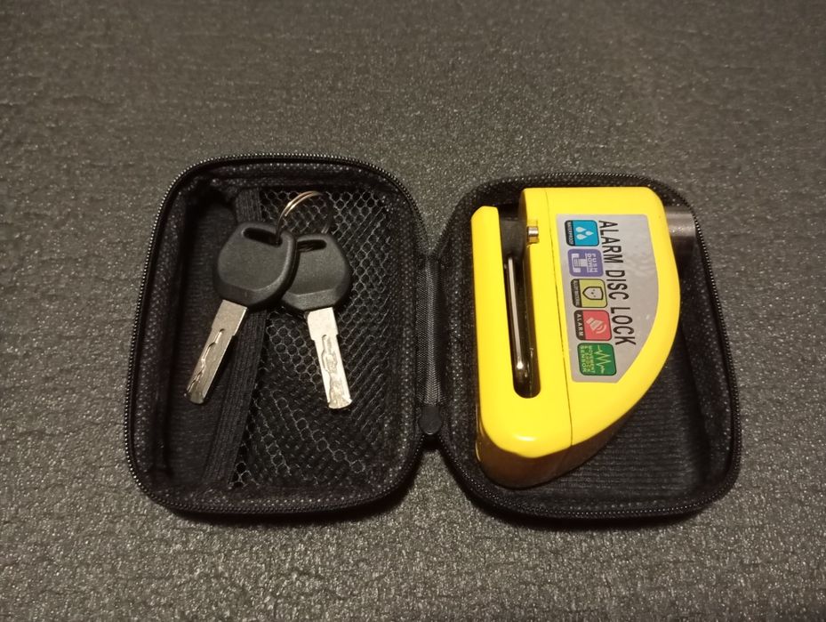 Замок на тормозний диск мотоциклу з сиреною