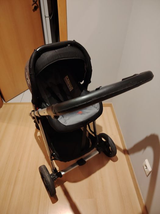 Carrinho Pierre Cardin