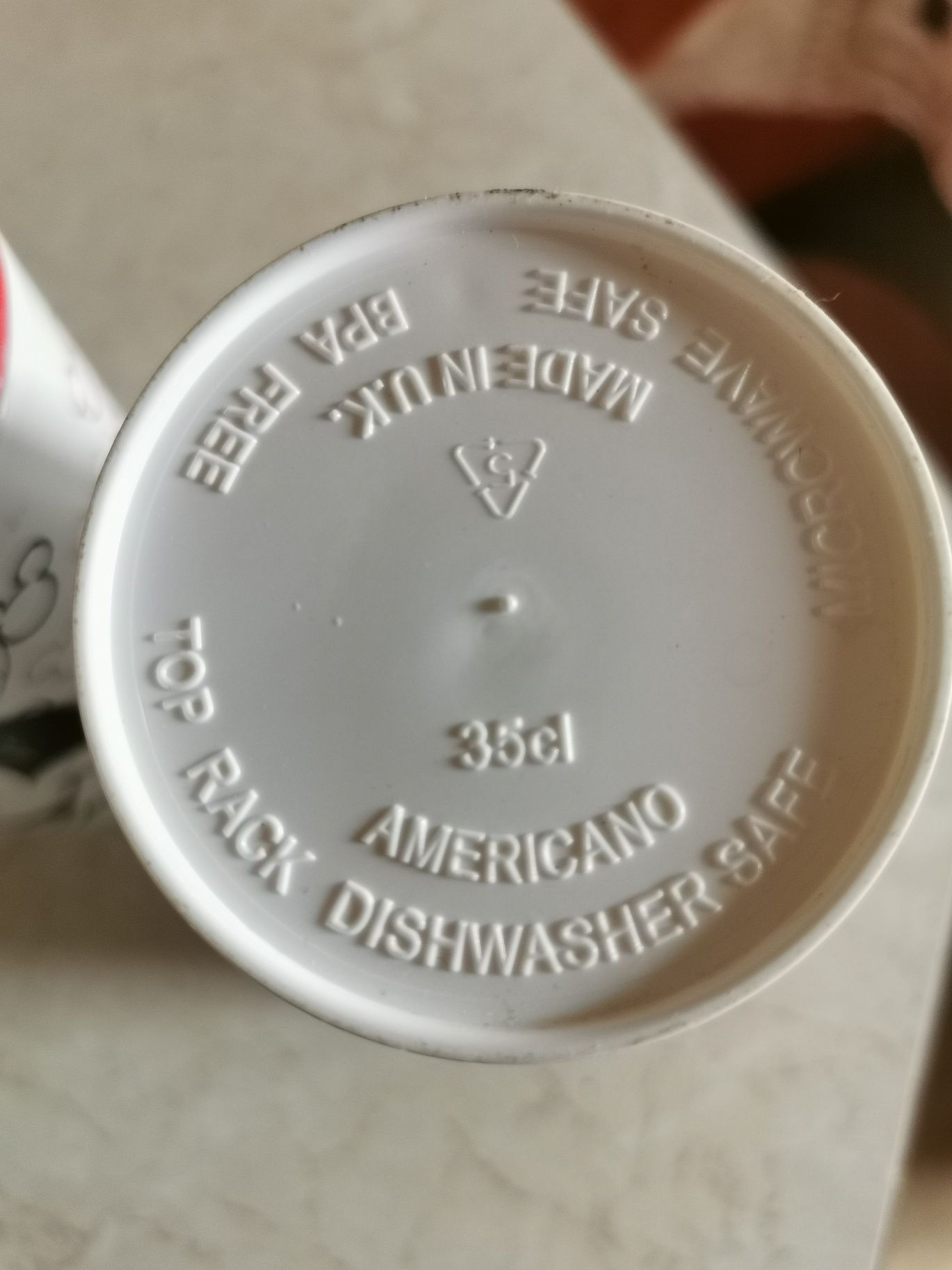 Disney Micky puszka 250 ml i 350 ml kubek Americono  Angel medi