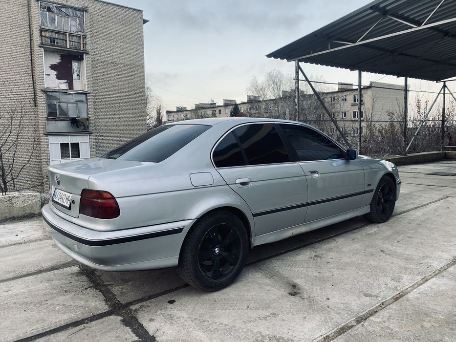 Продам бмв е 39. 2,5