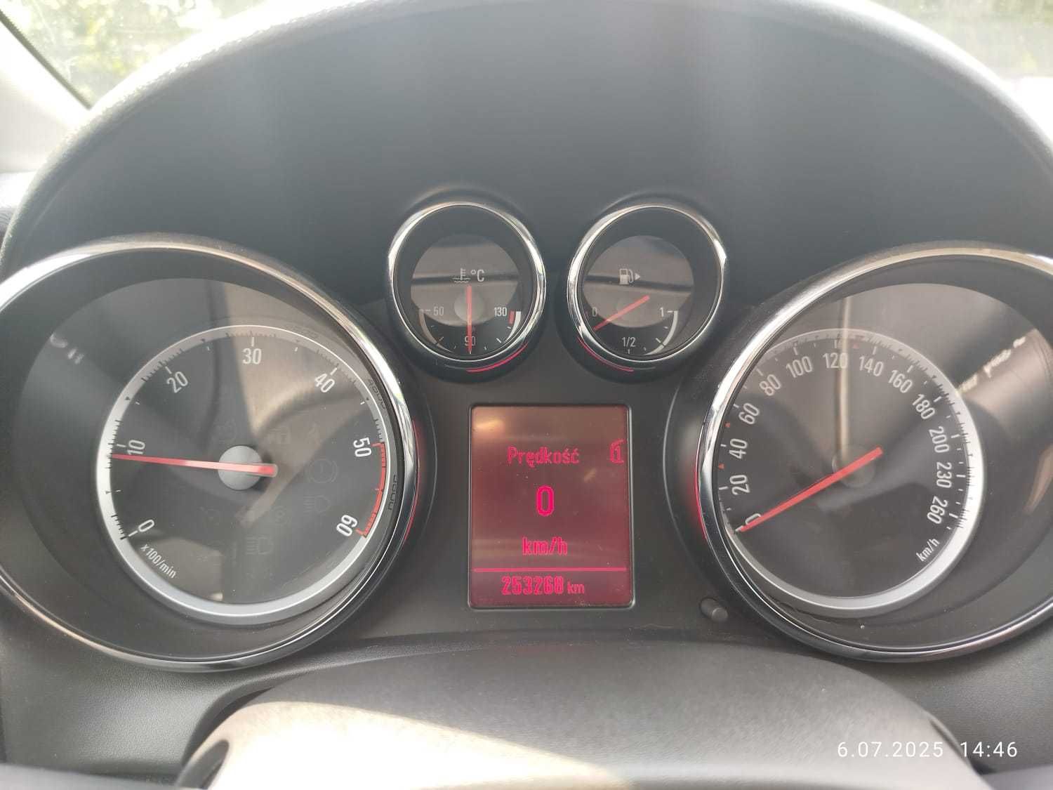 Astra J 1.7 110 KM 2014