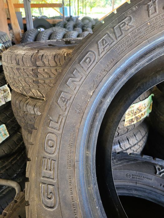 Шини 215 65r16 Yokohama