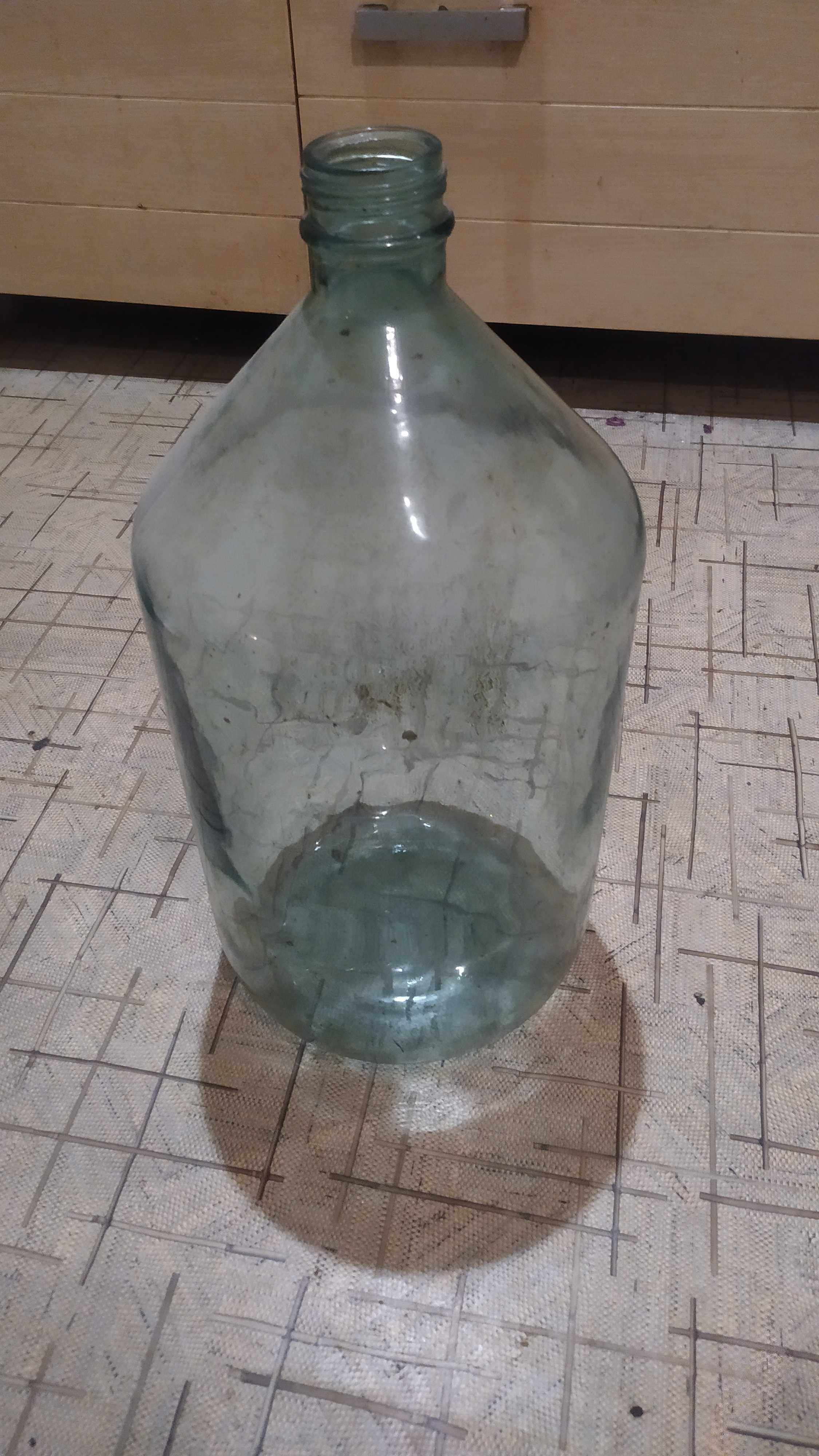 Банка, бутыль 5, 10,20 литров , стекло.