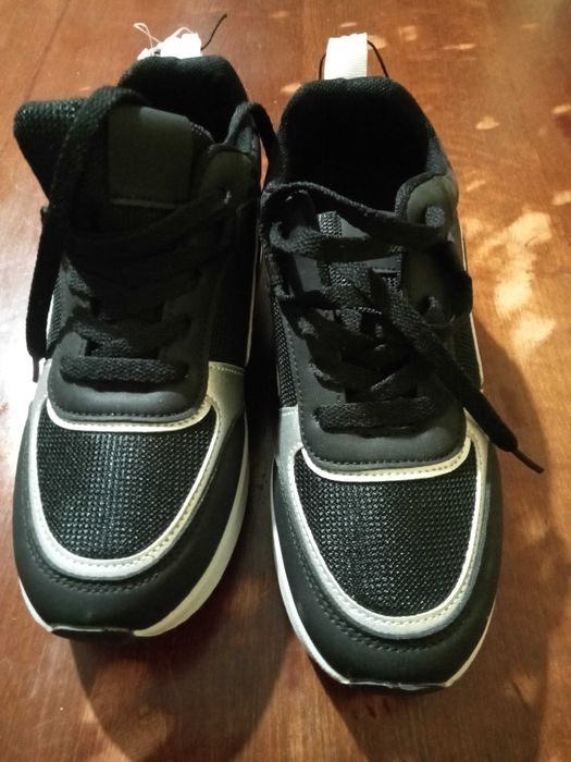 Nowe buty sportowe cleve rozmiar 38 adidasy damskie męskie uniseks