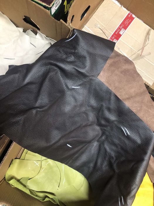 Кожа  мебельная.Большие куски на вес.Отходы. Обрезки.