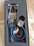 Nowy stetoskop 3M Littmann III 3, błękit karaibski