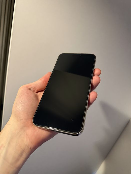 Iphone 15 pro max 256 gb natural titan igla
